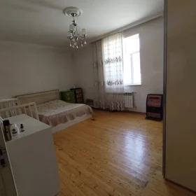 In Səbail rayonu 100.0 m² house with 3.0 rooms is for sale - Image 5