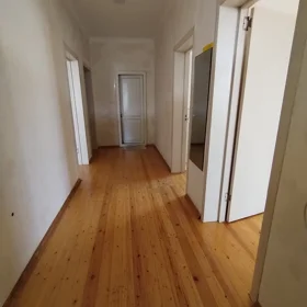 In Səbail rayonu 100.0 m² house with 3.0 rooms is for sale - Image 7