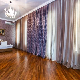 In Baku 220.0 m² apartment is for rent - Image 2