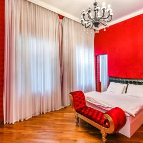 In Baku 220.0 m² apartment is for rent - Image 8