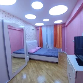 In Səbail rayonu 100.0 m² apartment is for sale - Image 9