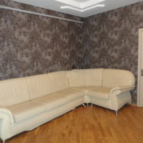 In Baku 75.0 m² apartment is for rent - Image 2