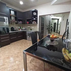 In Baku 71.0 m² apartment is for sale - Image 5