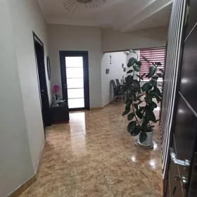 In Baku 71.0 m² apartment is for sale - Image 10
