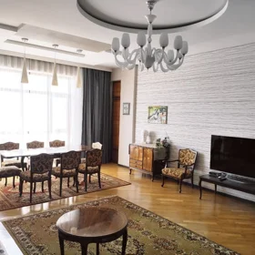 In Baku 137.0 m² apartment is for sale - Image 2