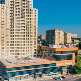 In Baku 137.0 m² apartment is for sale - Image 4