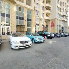 In Baku 137.0 m² apartment is for sale - Image 6