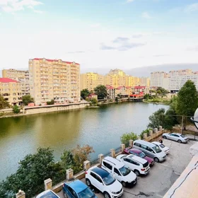 In Baku 180.0 m² apartment is for sale - Image 3