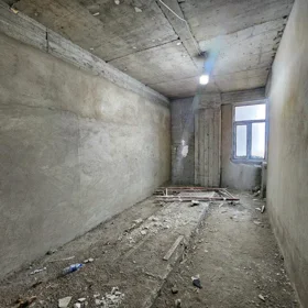 In Baku 174.0 m² apartment is for sale - Image 3