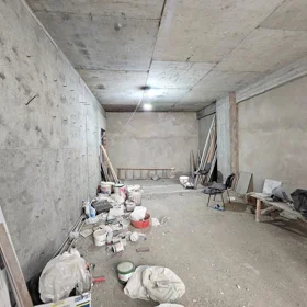 In Baku 174.0 m² apartment is for sale - Image 4