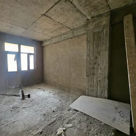 In Baku 174.0 m² apartment is for sale - Image 5