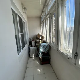 In Baku 100.0 m² apartment is for sale - Image 2