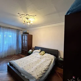 In Baku 100.0 m² apartment is for sale - Image 3