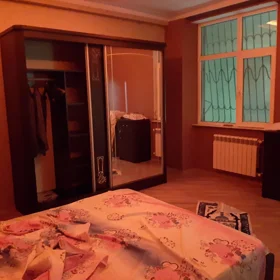 In Baku 150.0 m² apartment is for rent - Image 6