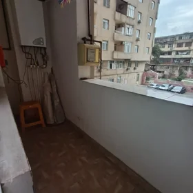 In Baku 110.0 m² apartment is for rent - Image 8