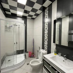 In Baku 145.0 m² apartment is for rent - Image 9