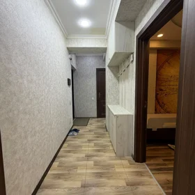 In Baku 80.0 m² apartment is for rent - Image 2
