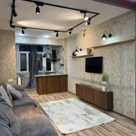 In Baku 80.0 m² apartment is for rent - Image 7