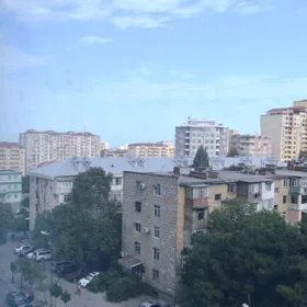 In Baku 150.0 m² apartment is for rent - Image 8