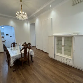 In Baku 100.0 m² apartment is for rent - Image 3