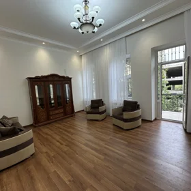 In Baku 100.0 m² apartment is for rent - Image 4