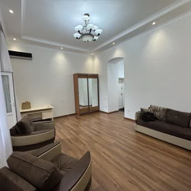 In Baku 100.0 m² apartment is for rent - Image 5