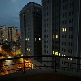 In Baku 150.0 m² apartment is for rent - Image 2