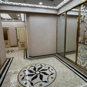 In Baku 150.0 m² apartment is for rent - Image 4