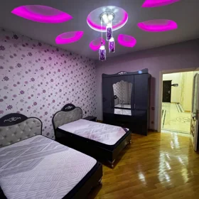 In Baku 150.0 m² apartment is for rent - Image 8