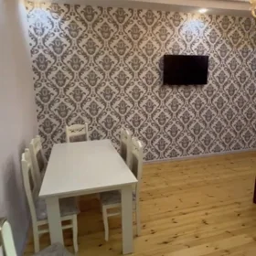 In Binəqədi rayonu 120.0 m² house with 4.0 rooms is for rent - Image 3