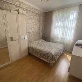 In Baku 80.0 m² apartment is for rent - Image 5