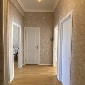 In Baku 80.0 m² apartment is for rent - Image 6