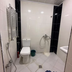 In Baku 65.0 m² apartment is for sale - Image 2