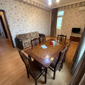 In Baku 65.0 m² apartment is for sale - Image 3