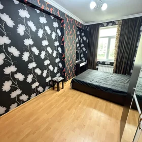In Baku 65.0 m² apartment is for sale - Image 9