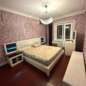 In Baku 90.0 m² apartment is for rent - Image 4