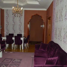 In Baku 150.0 m² apartment is for rent - Image 3