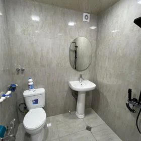 In Baku 65.0 m² apartment is for sale - Image 10