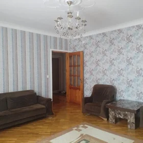 In Baku 80.0 m² apartment is for rent - Image 2