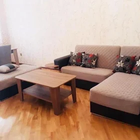 In Baku 70.0 m² apartment is for rent - Image 4