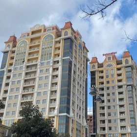 In Baku 70.0 m² apartment is for rent - Image 9