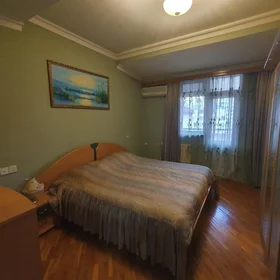 In Baku 120.0 m² apartment is for rent - Image 6