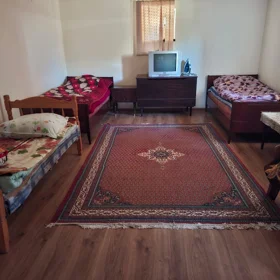 In Binəqədi rayonu 40.0 m² house with 1.0 rooms is for rent - Image 4