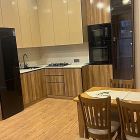 In Baku 84.0 m² apartment is for rent - Image 3