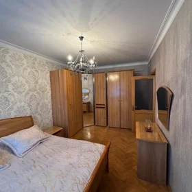 In Baku 130.0 m² apartment is for sale - Image 6
