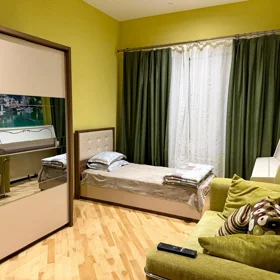 In Baku 140.0 m² apartment is for rent - Image 7