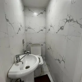 In Baku 90.0 m² commercial is for sale - Image 6