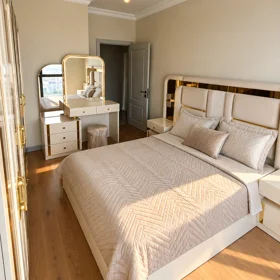 In Baku 70.0 m² apartment is for rent - Image 2