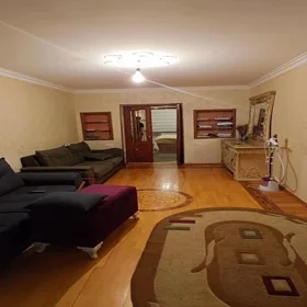 In Baku 90.0 m² apartment is for rent - Image 3