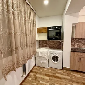 In Baku 90.0 m² apartment is for rent - Image 6